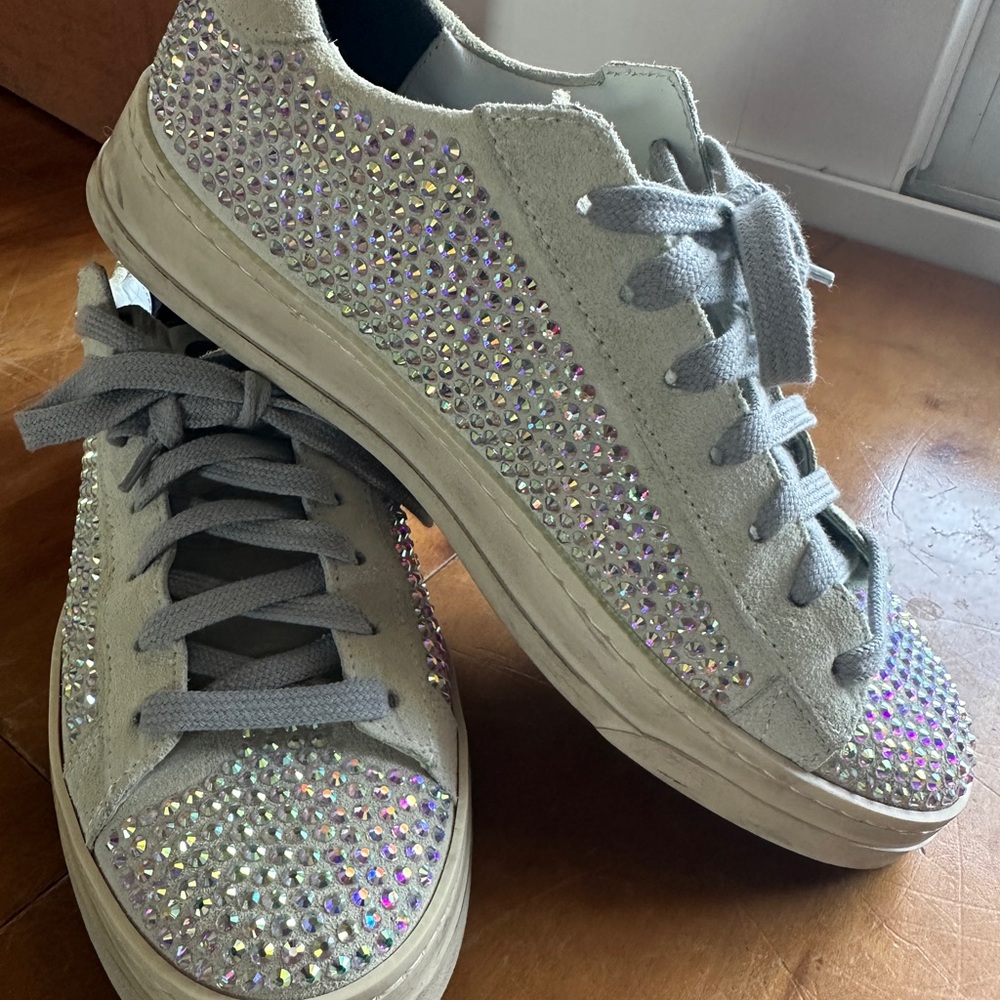 P448 made in Italy Swarovski crystals Sneakers. Never worn.